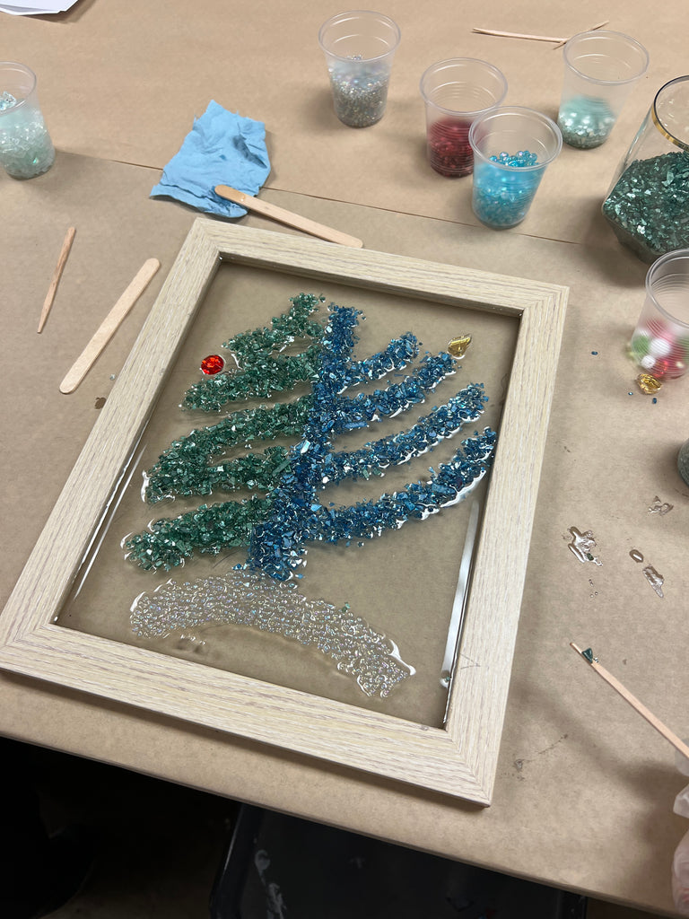 12/11/24 6:00pm Holidayscapes Resin Crushed Glass Workshop